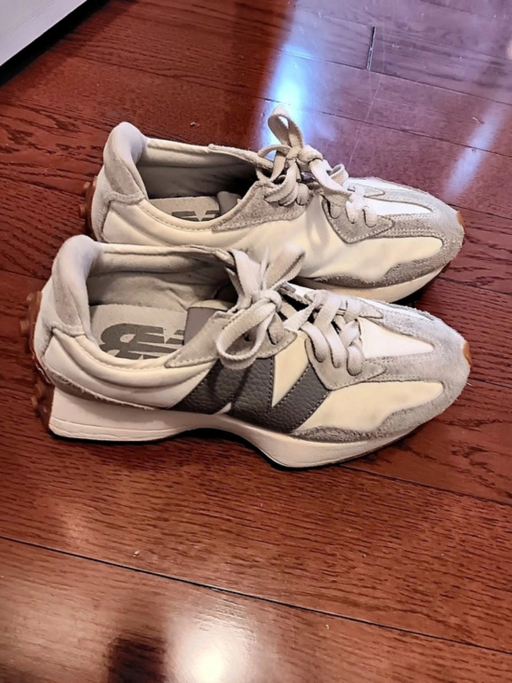 New Balance 327 Sea Salt / Castlerock Sneakers